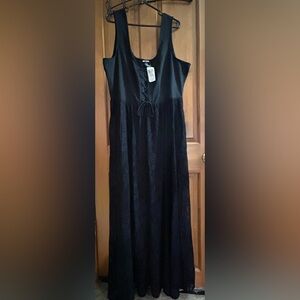 Hot Topic Skull Lace Maxi Dresss